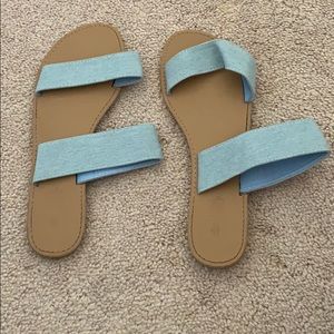 Woman’s Sandals